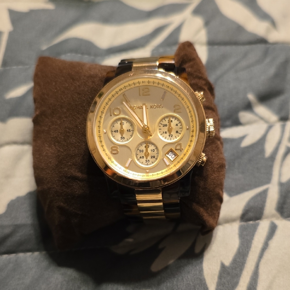 Michael Kors Gold and Black Watch